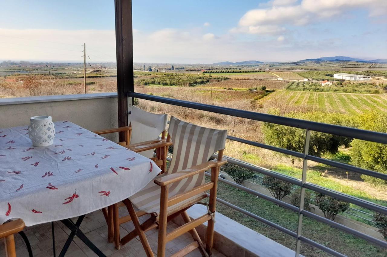 Villa Panoramico View Karianí Esterno foto